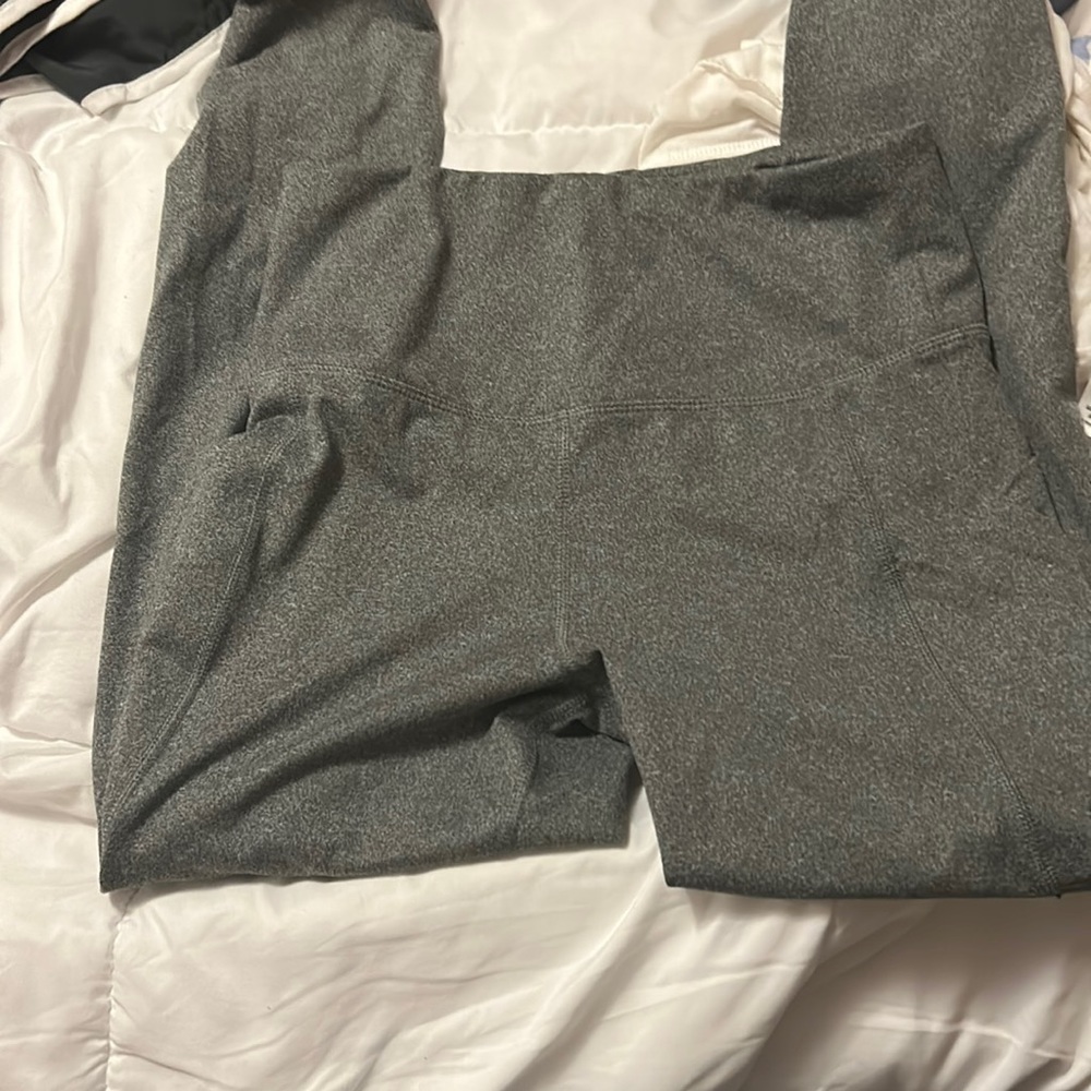 SO, M , grey